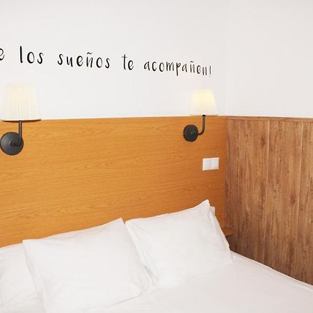 Siesta Friendly Holiday Home Плая дел Инглес Екстериор снимка