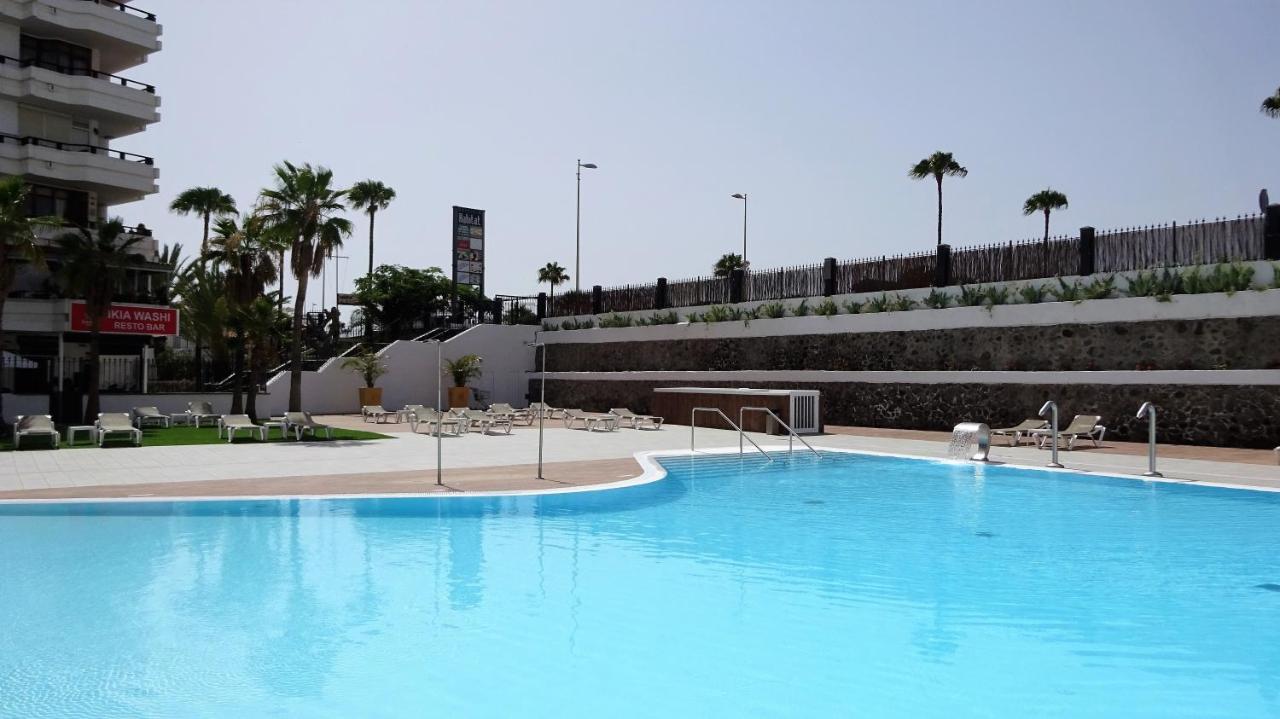 Siesta Friendly Holiday Home Плая дел Инглес Екстериор снимка